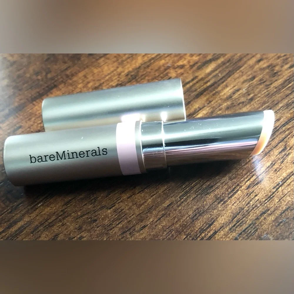 bareMinerals Lips gloss Balm-Dream Light Pink Shade.0.1oz